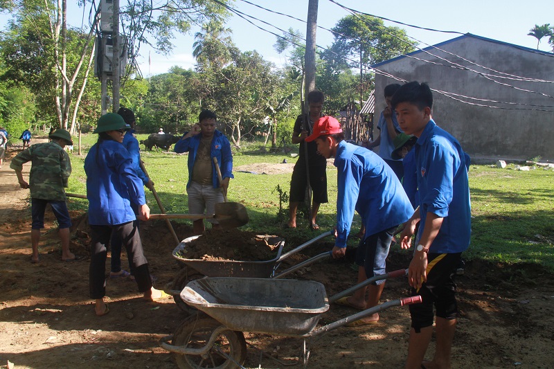 Tu sửa đường liên thôn