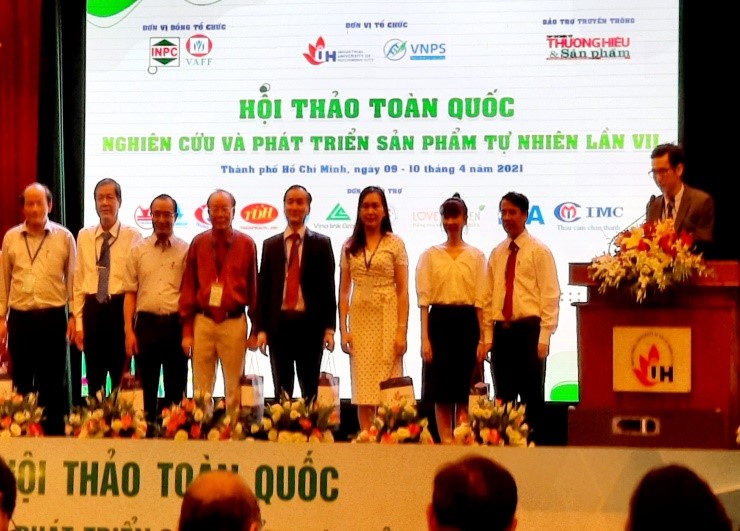 https://b-f11-zpc.zdn.vn/9140249253916831821/b4569dba486aba34e37b.jpg