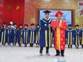 332 sinh viên được trao bằng tốt nghiệp đại học