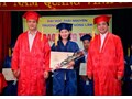 Lễ trao bằng Thạc sĩ cho các Tân thạc sĩ tốt nghiệp năm 2012.
